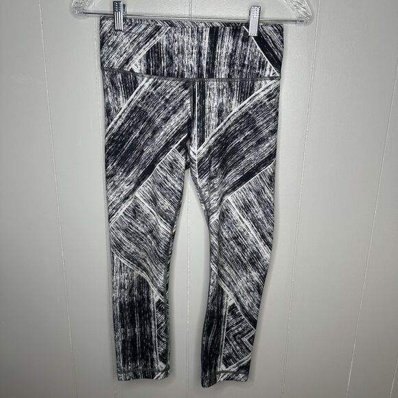 Lululemon Wunder Under Crop II Heath Wave Black White Size 4 Workout Leggings - Picture 1 of 13